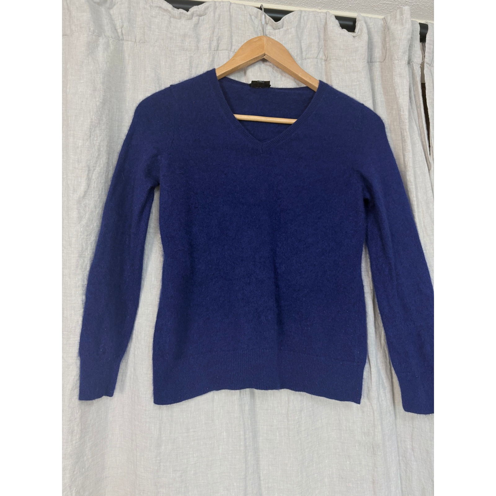 Talbots Petites Pure Cashmere V-Neck Sweater Royal Blue Long Sleeve Knit Top